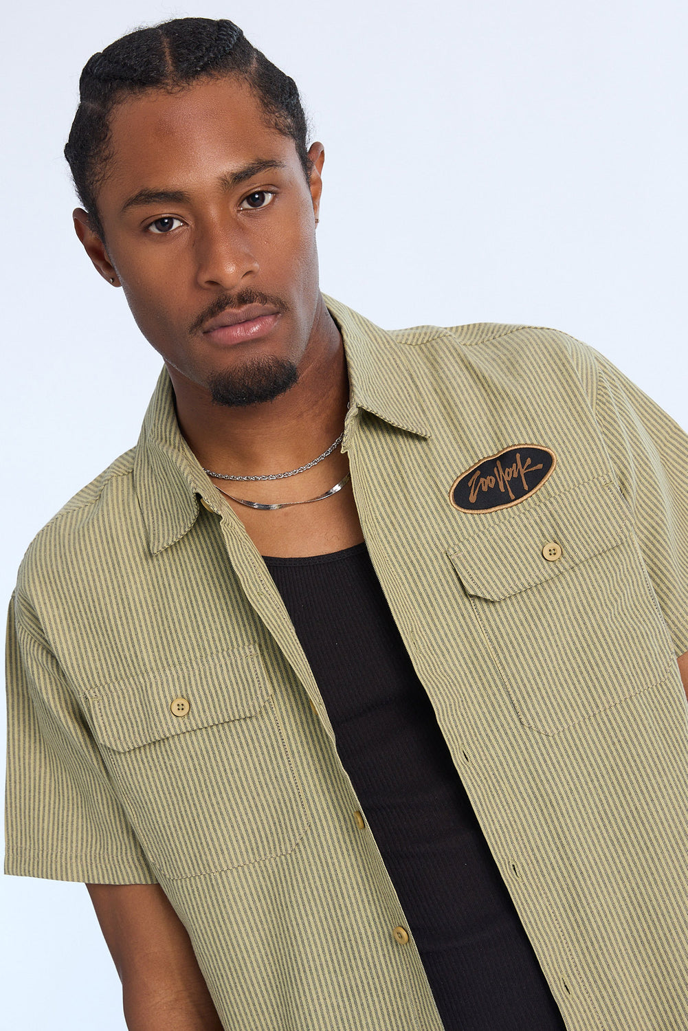 Zoo York Mens Oval Patch Logo Twill Button-Up Zoo York Mens Oval Patch Logo Twill Button-Up