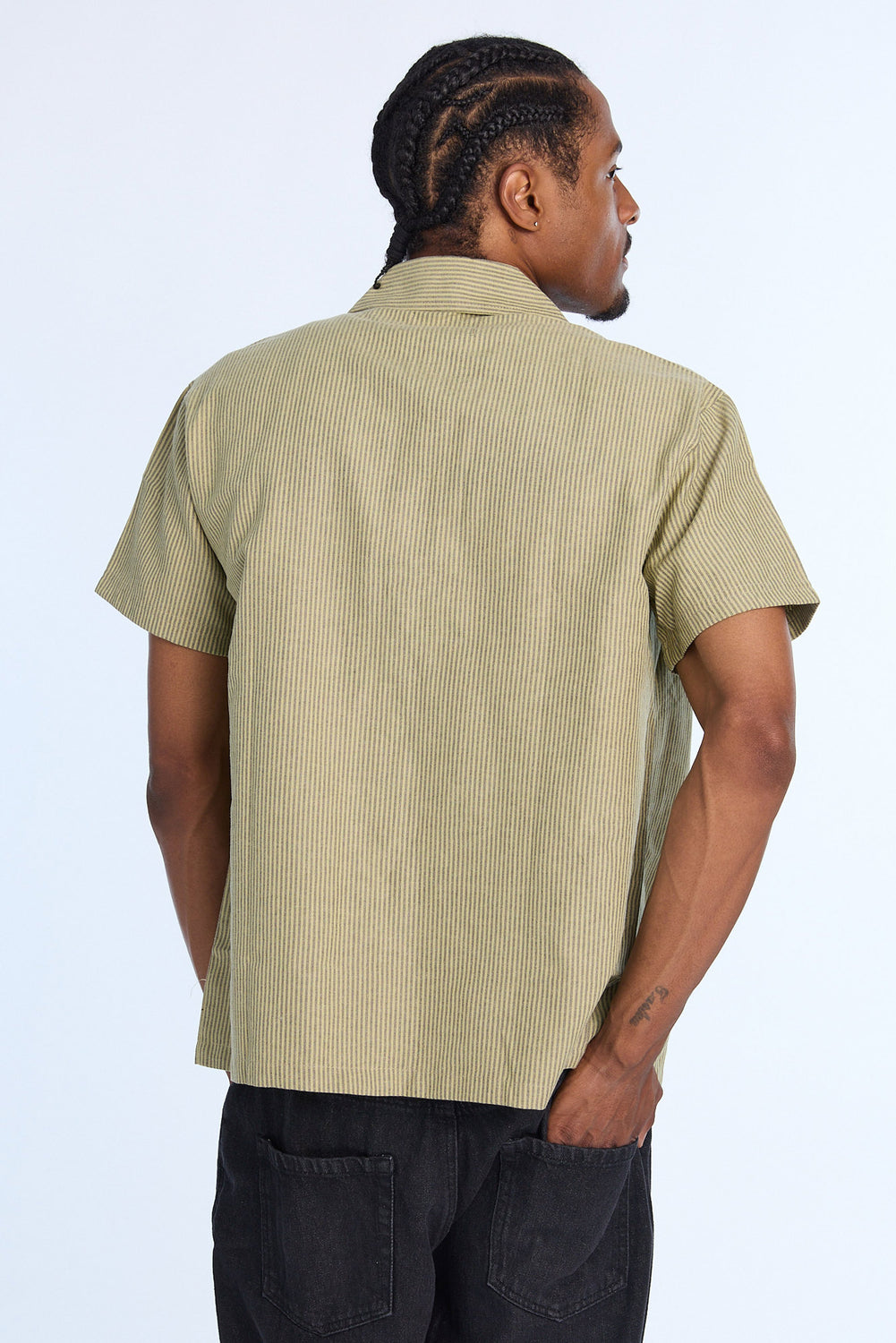 Zoo York Mens Oval Patch Logo Twill Button-Up Zoo York Mens Oval Patch Logo Twill Button-Up