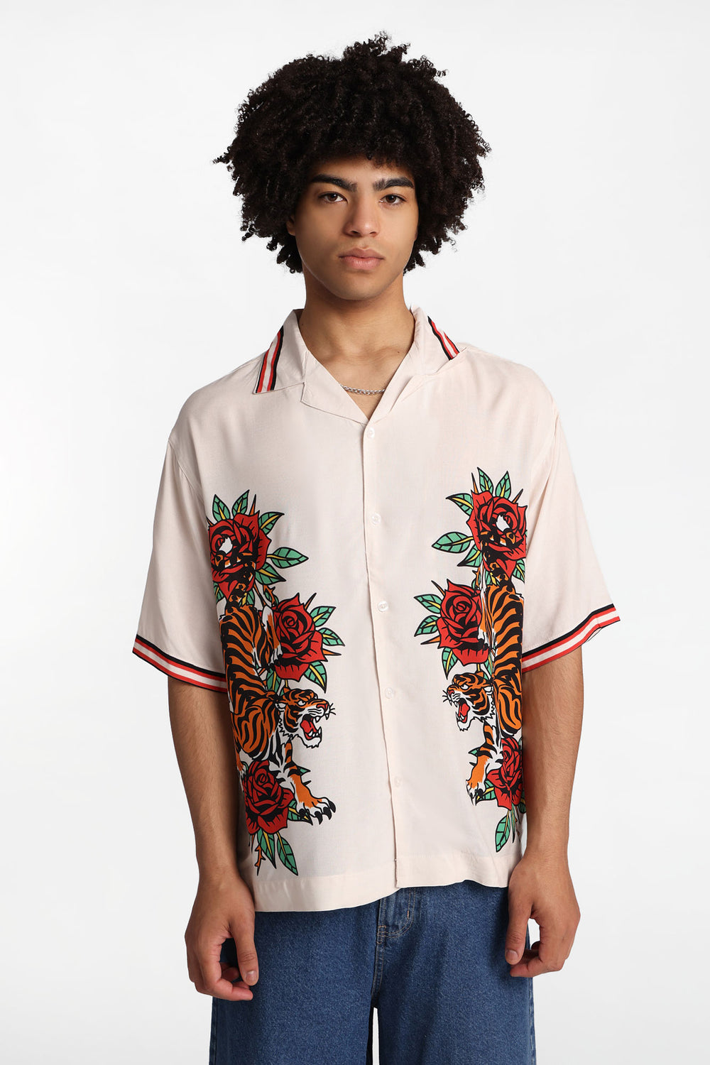 Chemise boutonnée à imprimé tigre et roses Arsenic Chemise boutonnée à imprimé tigre et roses Arsenic