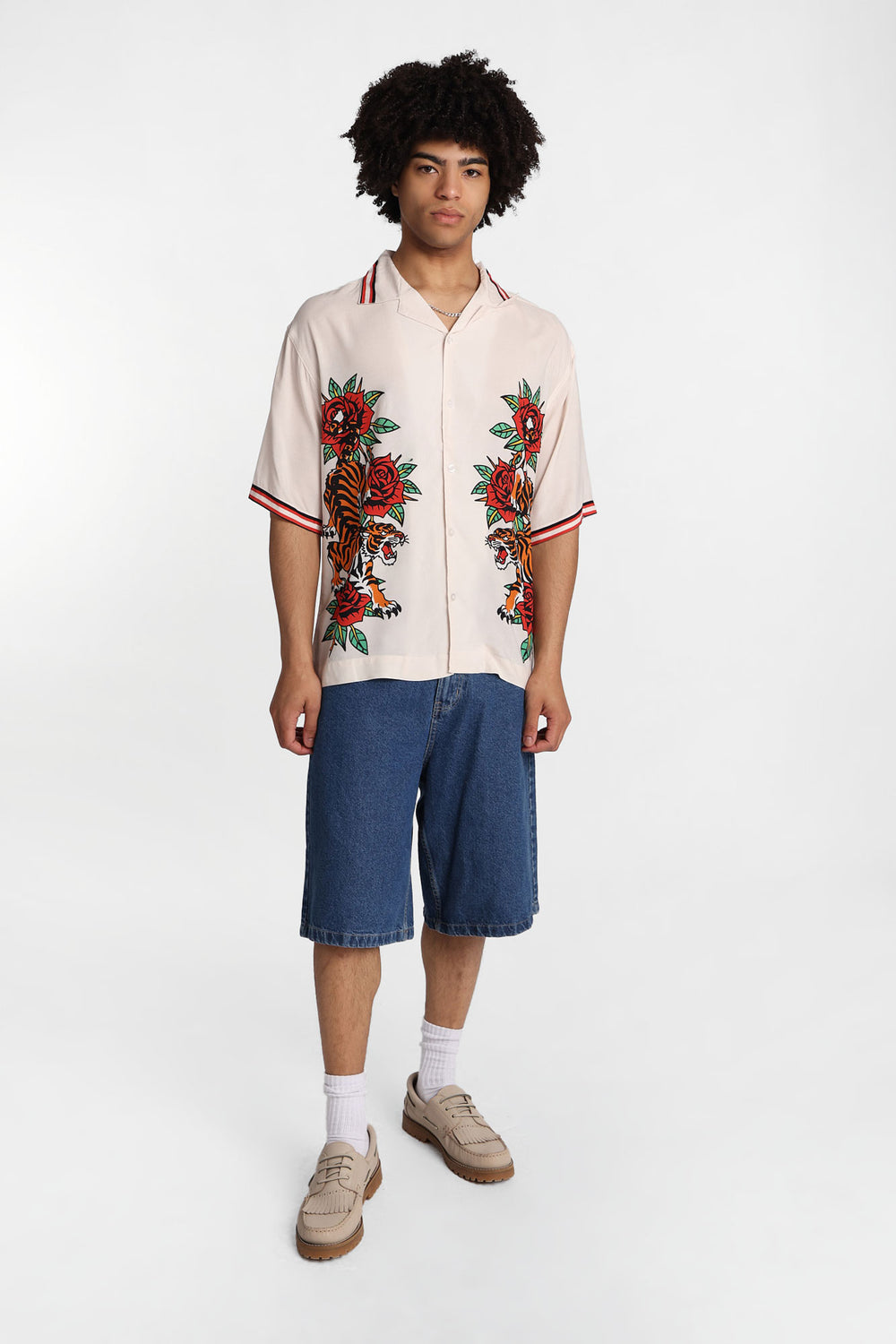 Chemise boutonnée à imprimé tigre et roses Arsenic Chemise boutonnée à imprimé tigre et roses Arsenic