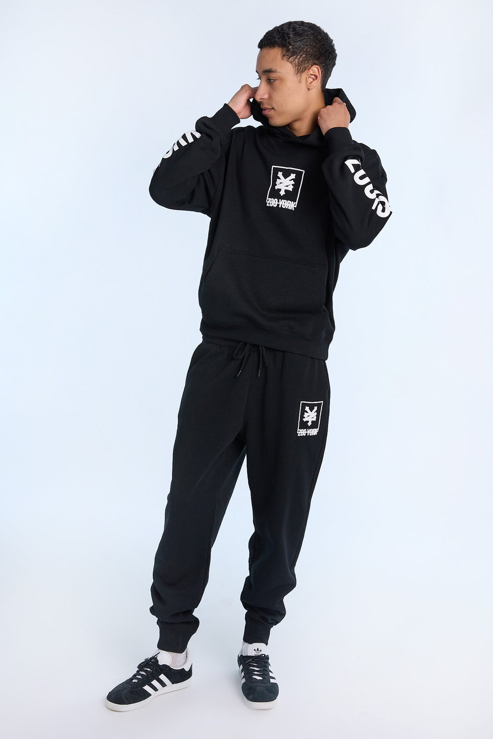 Zoo York Mens Box Logo Hoodie Zoo York Mens Box Logo Hoodie