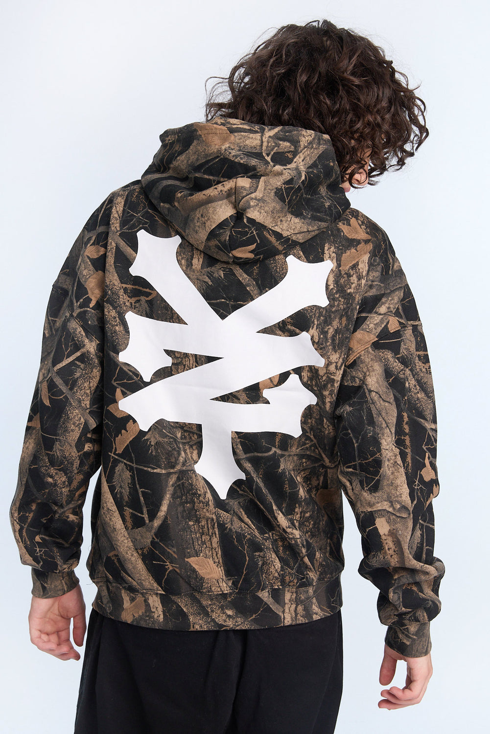 Zoo York Mens Tree Camo Boxy Hoodie Zoo York Mens Tree Camo Boxy Hoodie