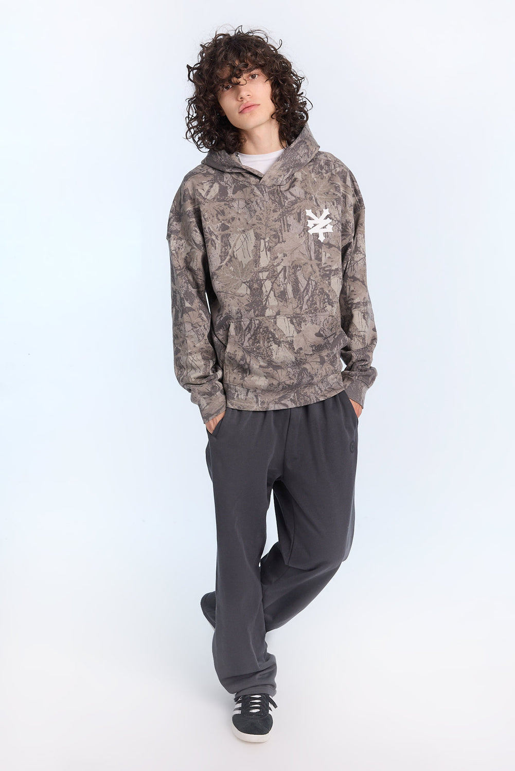 Zoo York Mens Tree Camo Boxy Hoodie Zoo York Mens Tree Camo Boxy Hoodie