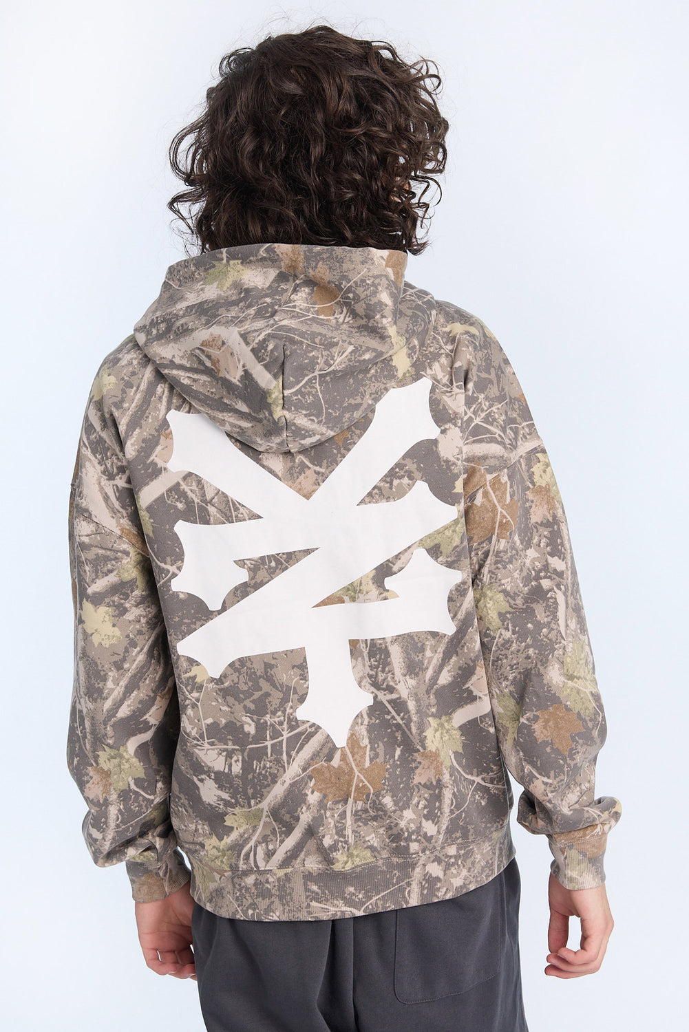 Zoo York Mens Tree Camo Boxy Hoodie Zoo York Mens Tree Camo Boxy Hoodie