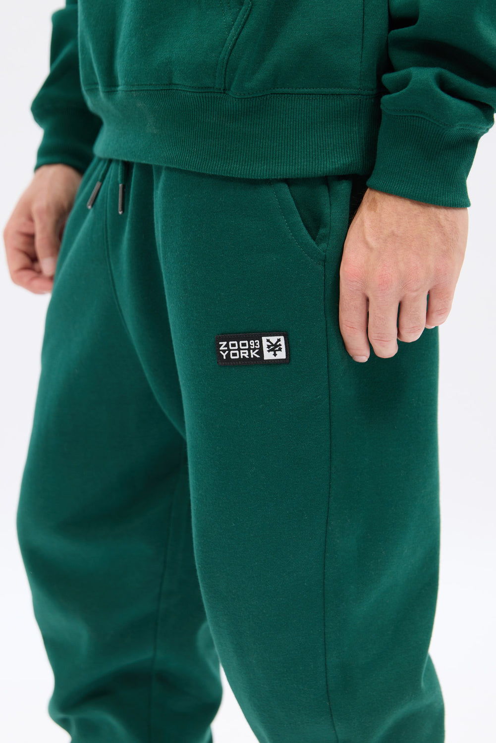 Zoo York Mens Patch Logo Fleece Jogger Zoo York Mens Patch Logo Fleece Jogger