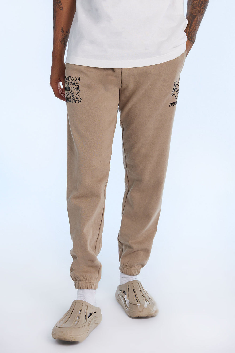 Jogger en molleton imprimé logo Zoo York homme Jogger en molleton imprimé logo Zoo York homme