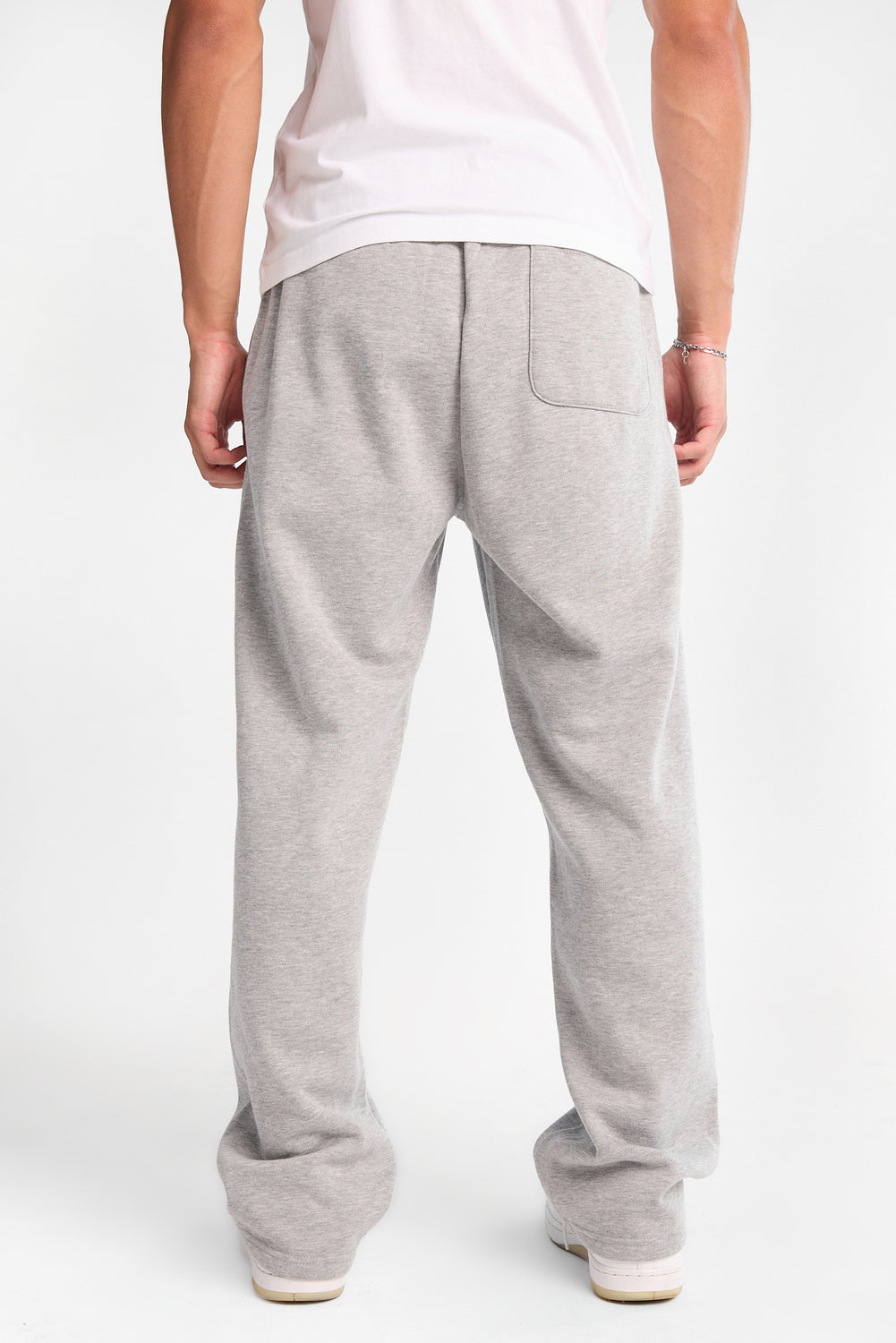 Zoo York Embroidered Baggy Sweatpants Zoo York Embroidered Baggy Sweatpants