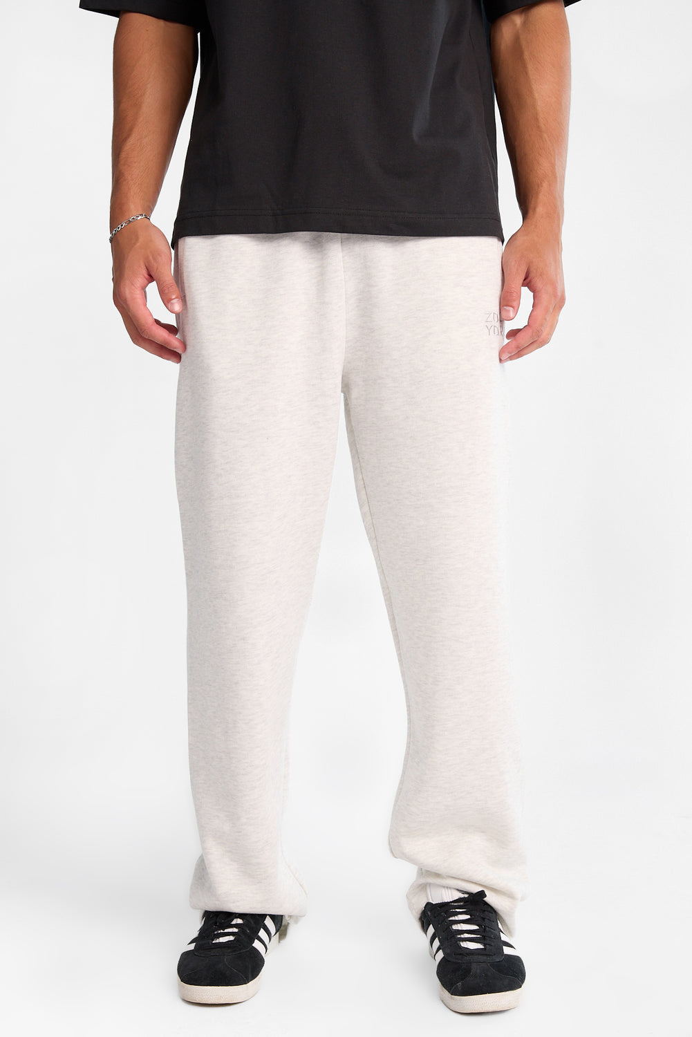 Zoo York Embroidered Baggy Sweatpants Zoo York Embroidered Baggy Sweatpants