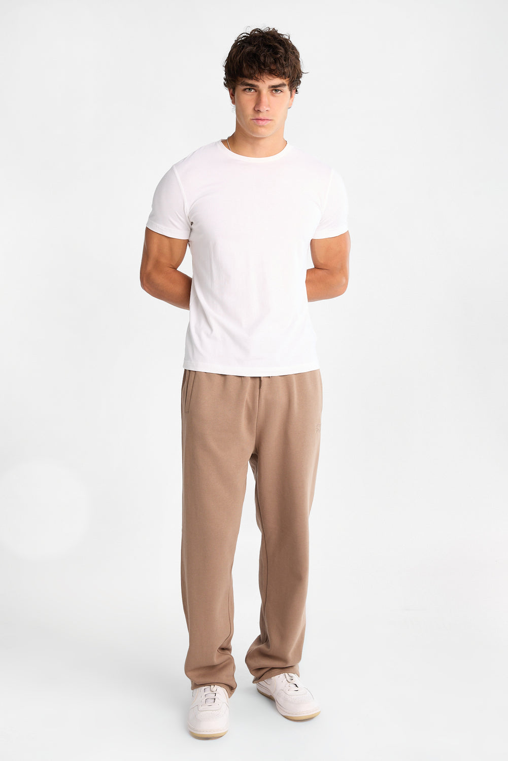 Zoo York Embroidered Baggy Sweatpants Zoo York Embroidered Baggy Sweatpants