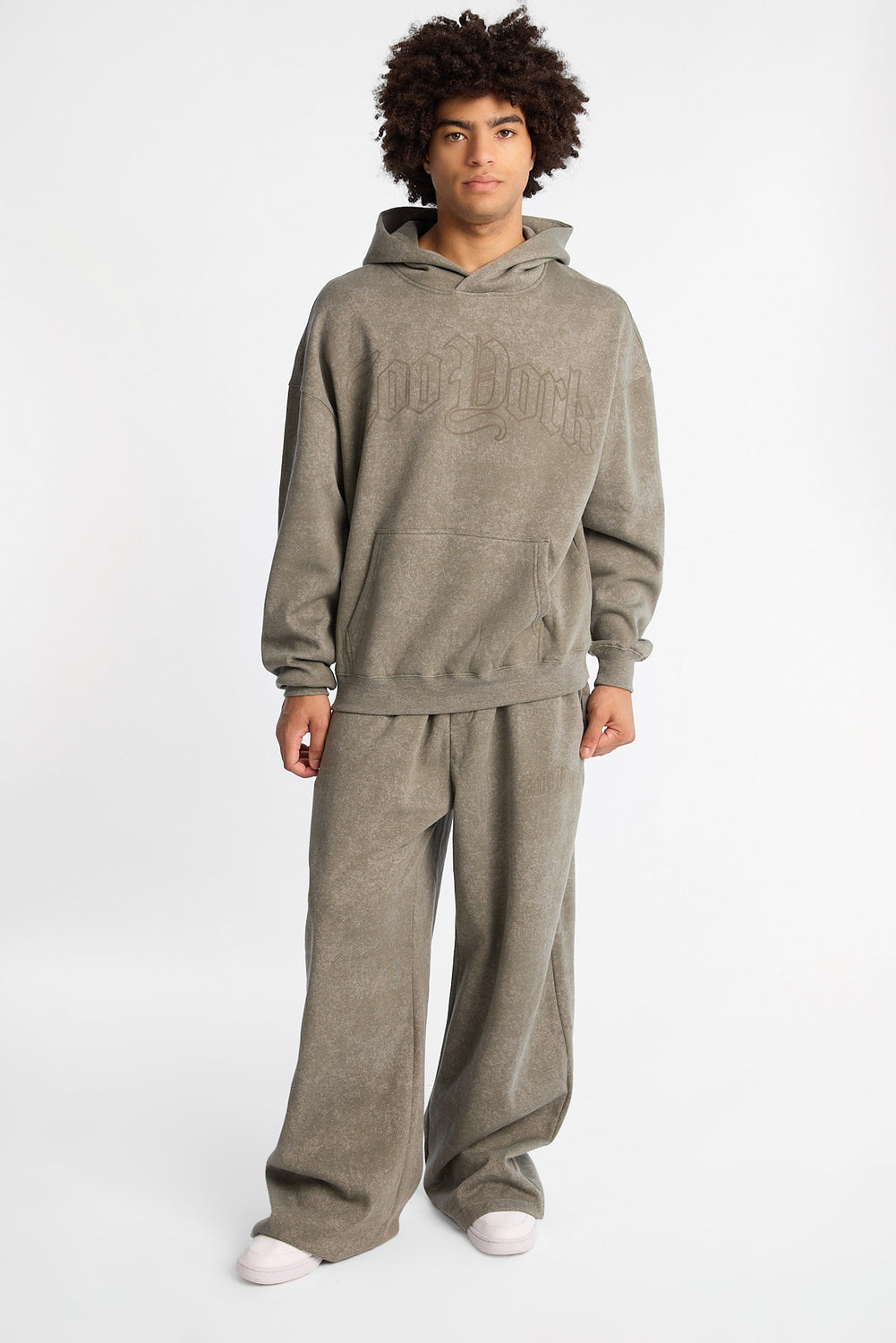 Zoo York Washed Super Baggy Sweatpants Zoo York Washed Super Baggy Sweatpants