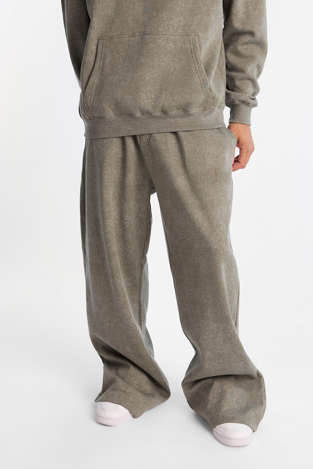 Zoo York Washed Super Baggy Sweatpants Zoo York Washed Super Baggy Sweatpants