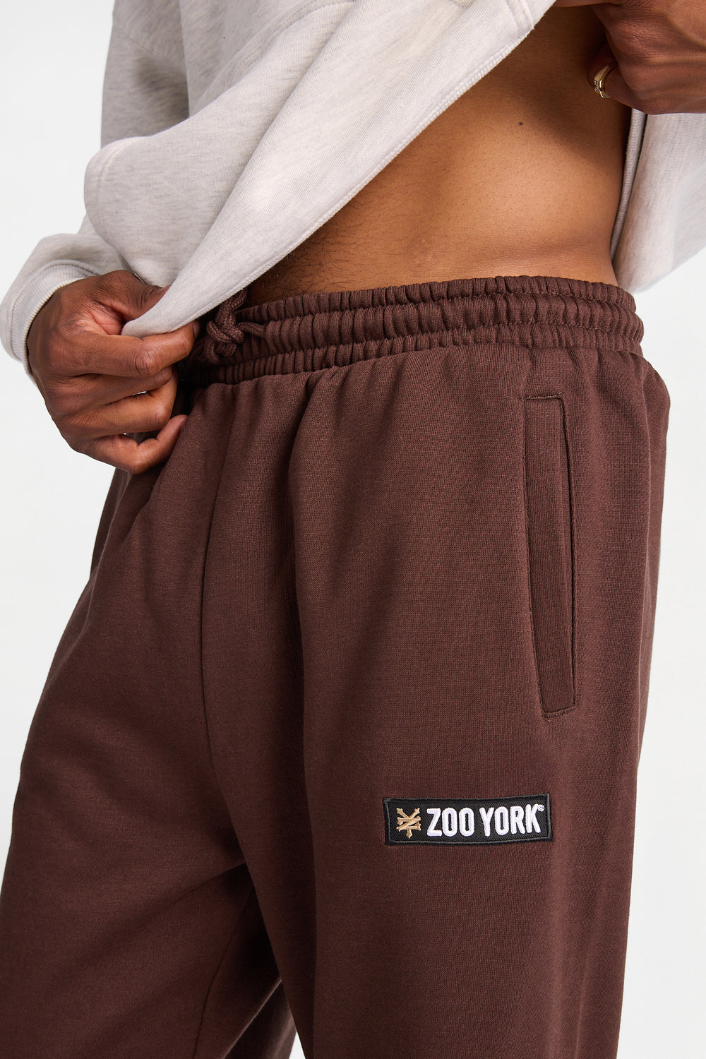 Pantalon en molleton ample Zoo York à logo carré Pantalon en molleton ample Zoo York à logo carré