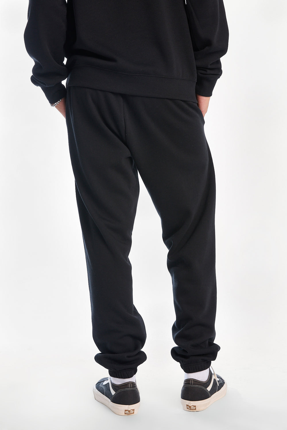 Zoo York Embroidered Baggy Sweatpants Zoo York Embroidered Baggy Sweatpants