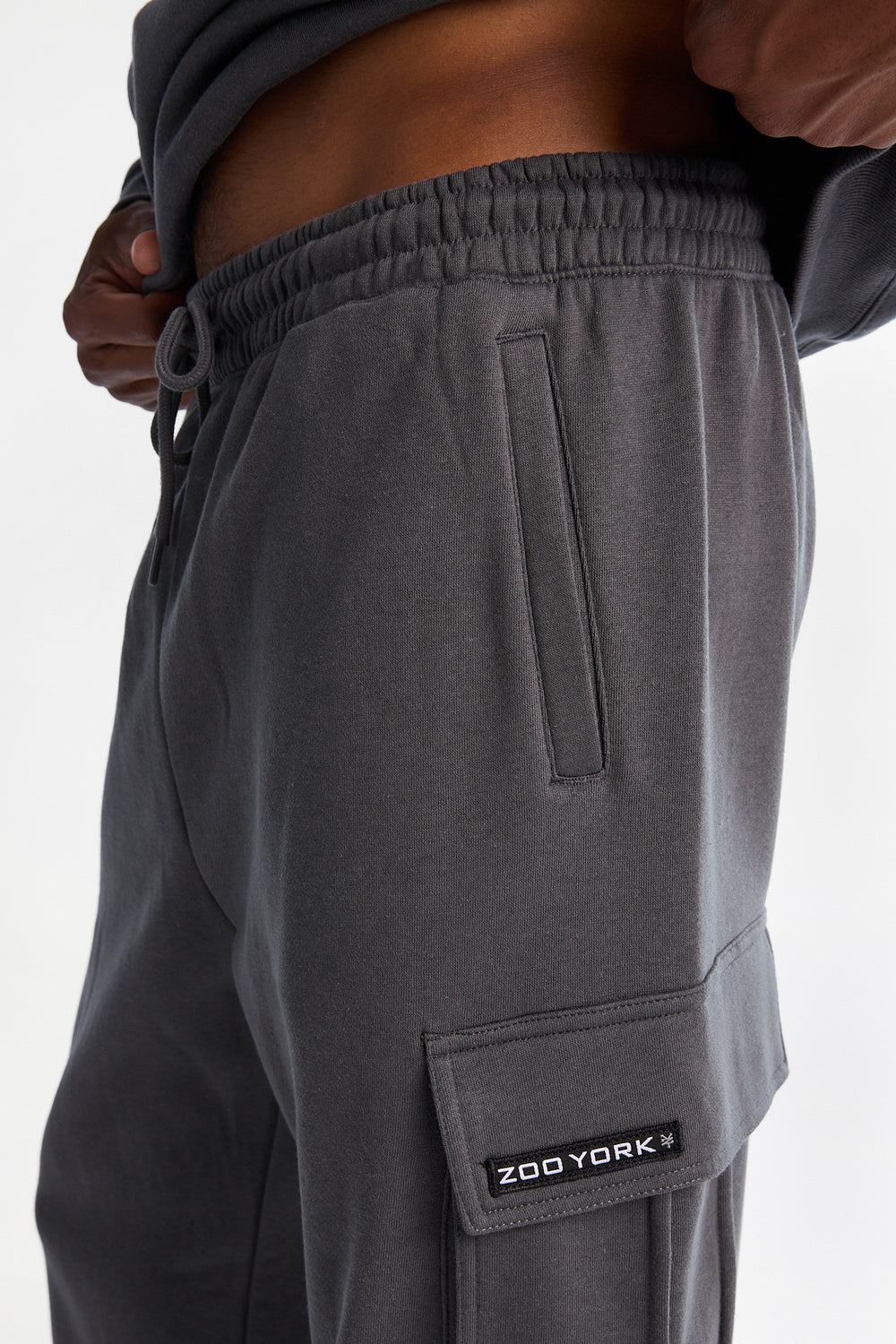 Pantalon cargo en molleton ample Zoo York Pantalon cargo en molleton ample Zoo York