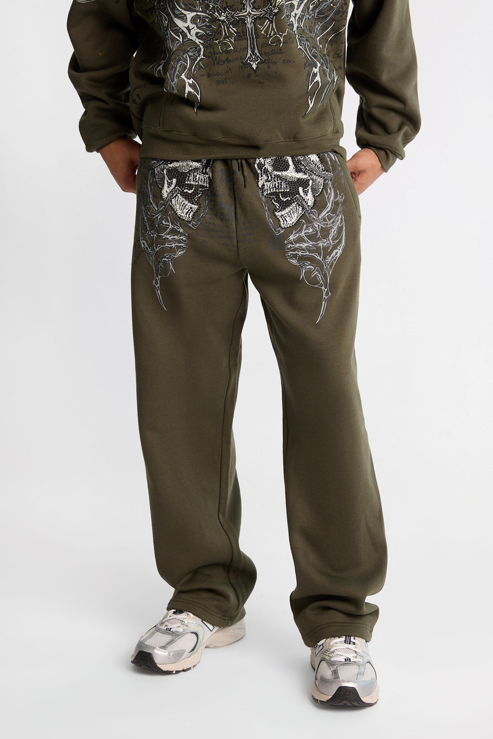 Arsenic Skull Rhinestone Baggy Sweatpants Arsenic Skull Rhinestone Baggy Sweatpants