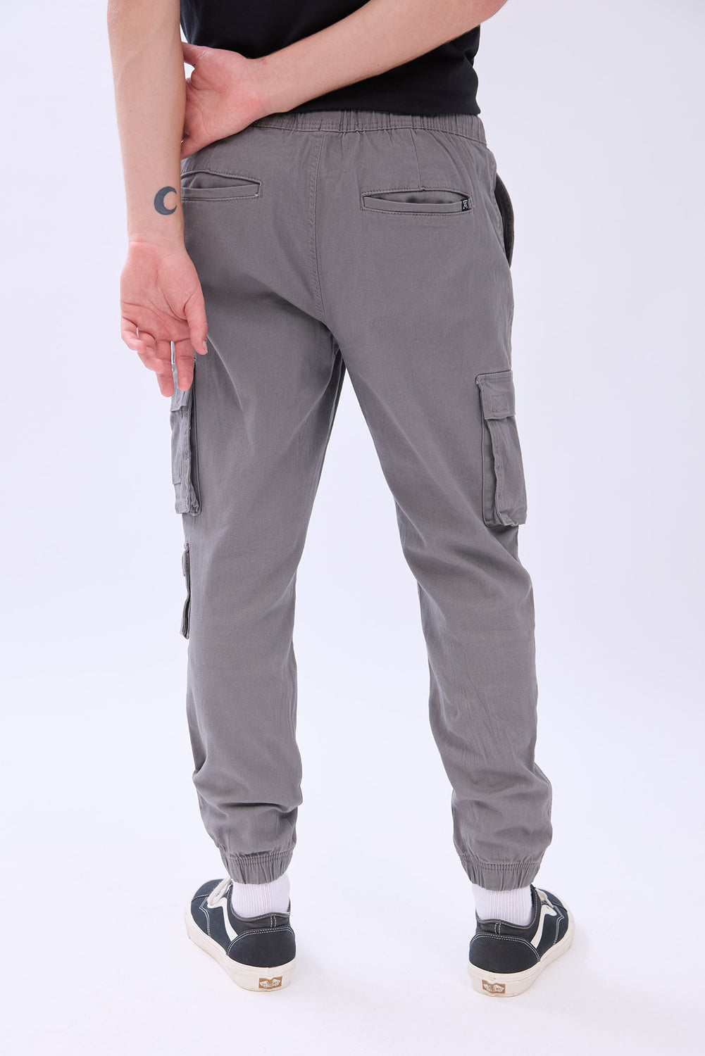 Jogger cargo coupe ample Arsenic homme Jogger cargo coupe ample Arsenic homme