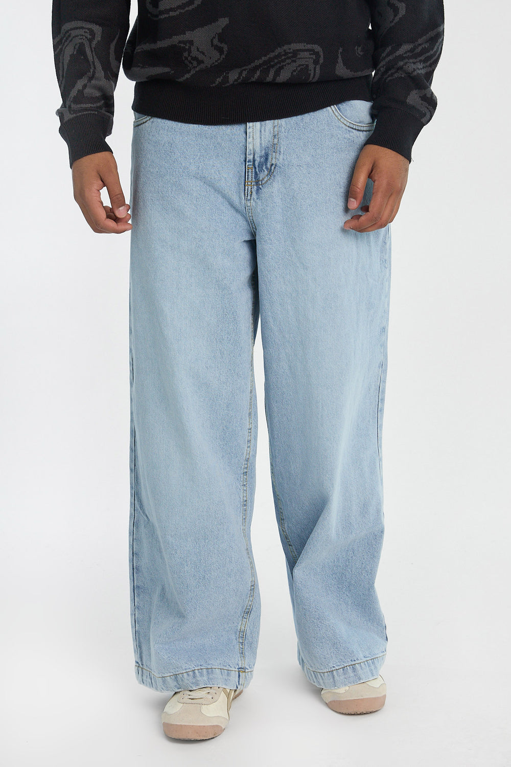 Jean super ample délavé léger homme Jean super ample délavé léger homme