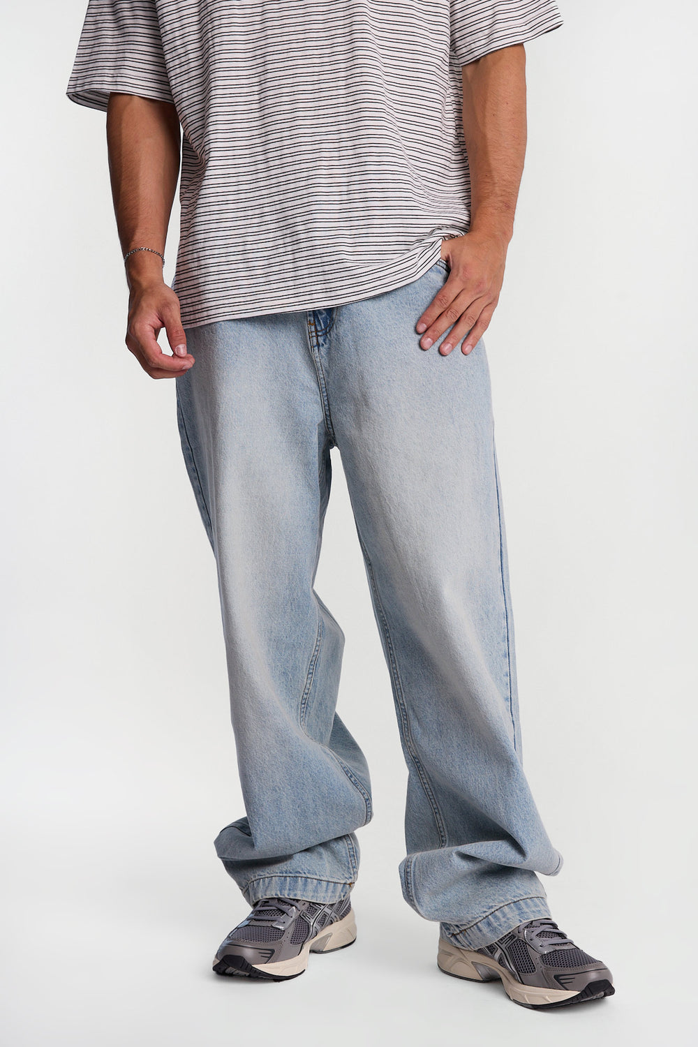 Jean coupe skateur Jean coupe skateur