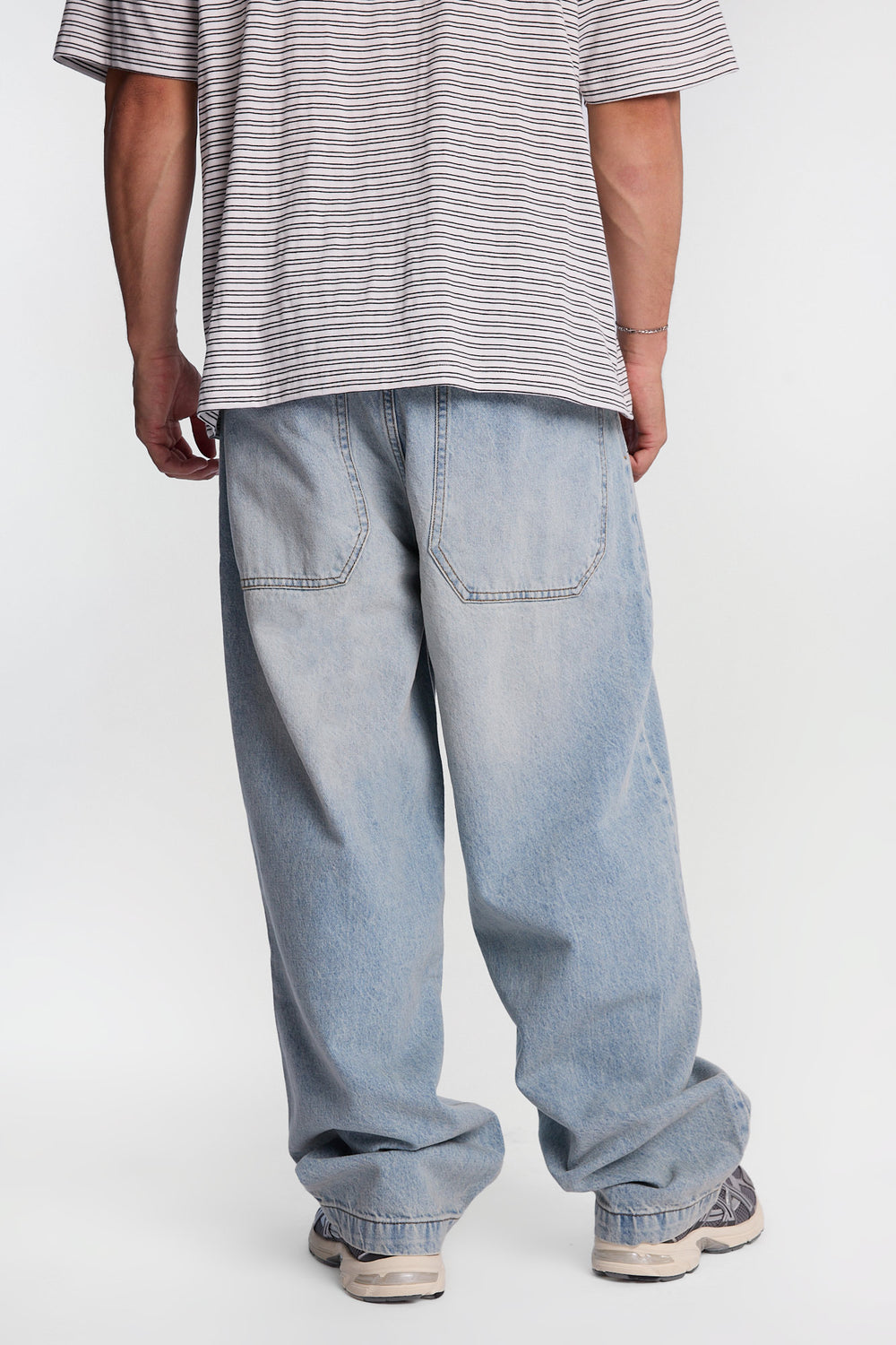 Jean coupe skateur Jean coupe skateur