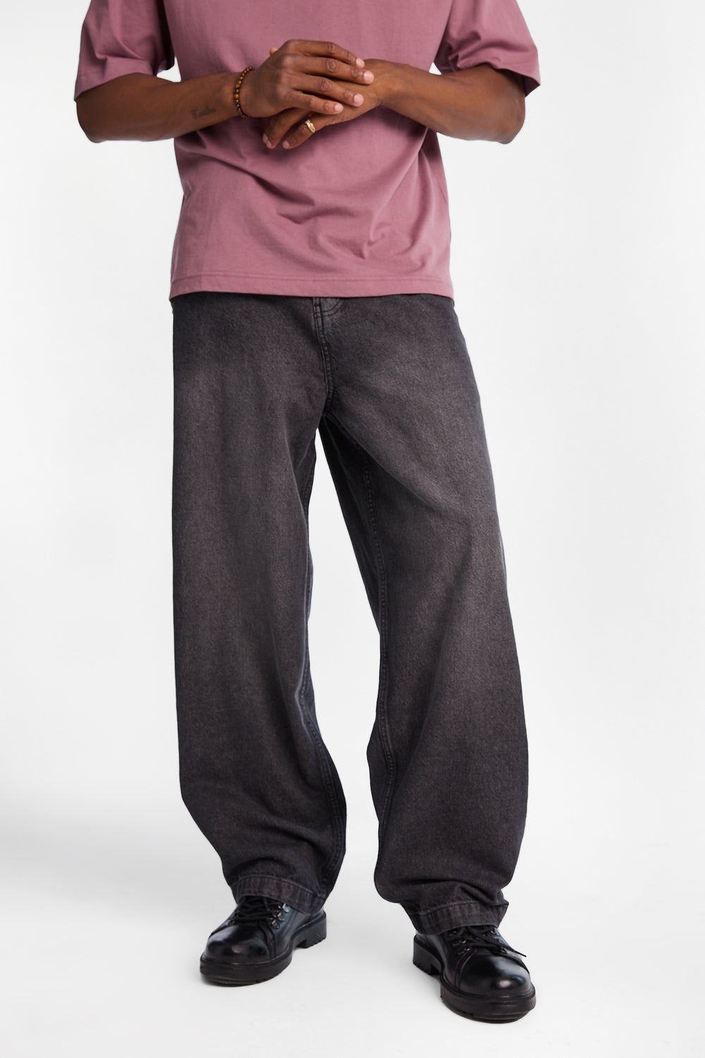 Baggy Skater Embroidered Jeans Baggy Skater Embroidered Jeans