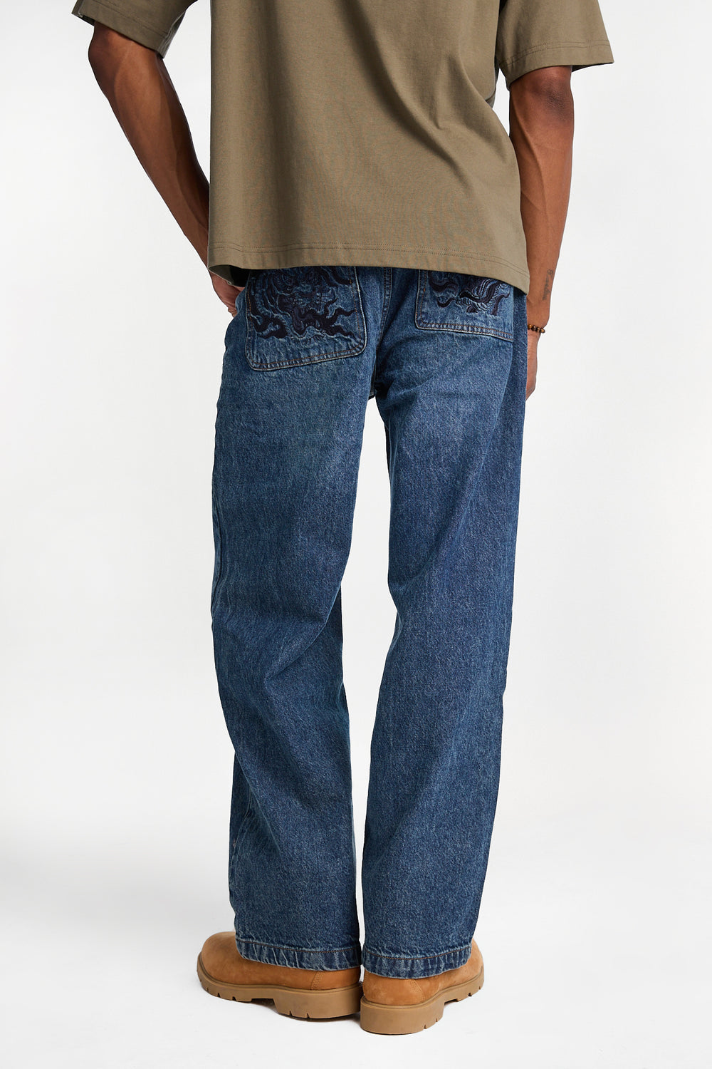 Jean ultra ample brodé Jean ultra ample brodé