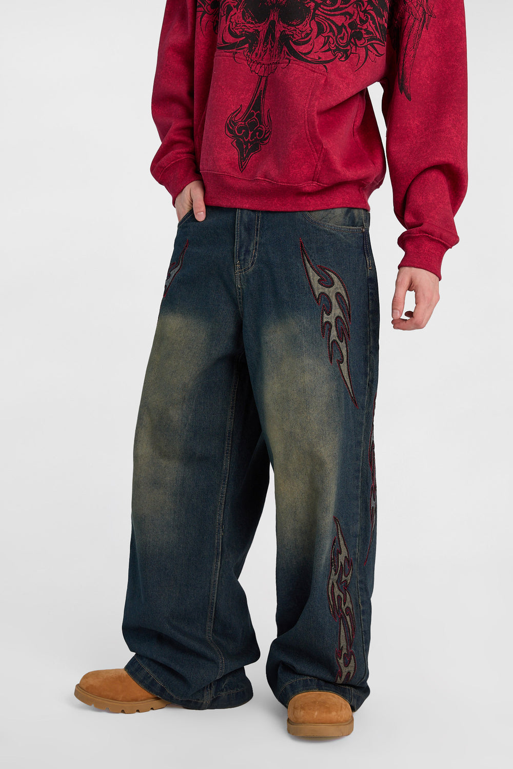 Big Baggy Emboirdered Patch Jeans Big Baggy Emboirdered Patch Jeans