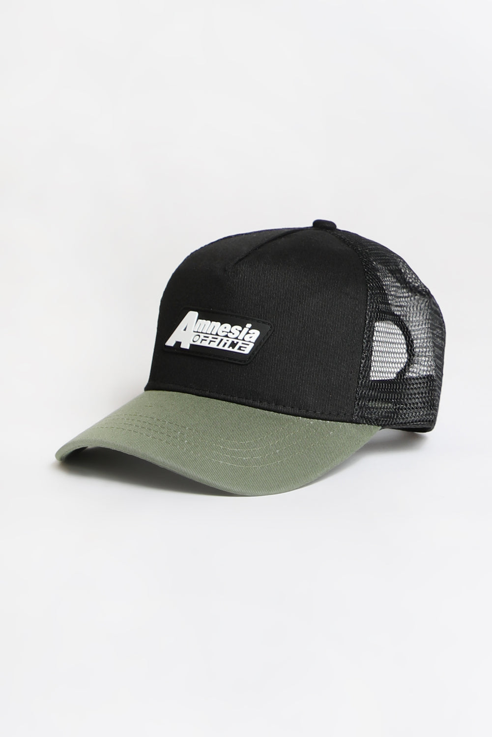 Amnesia Mens 2-Tone Patch Trucker Hat Black
