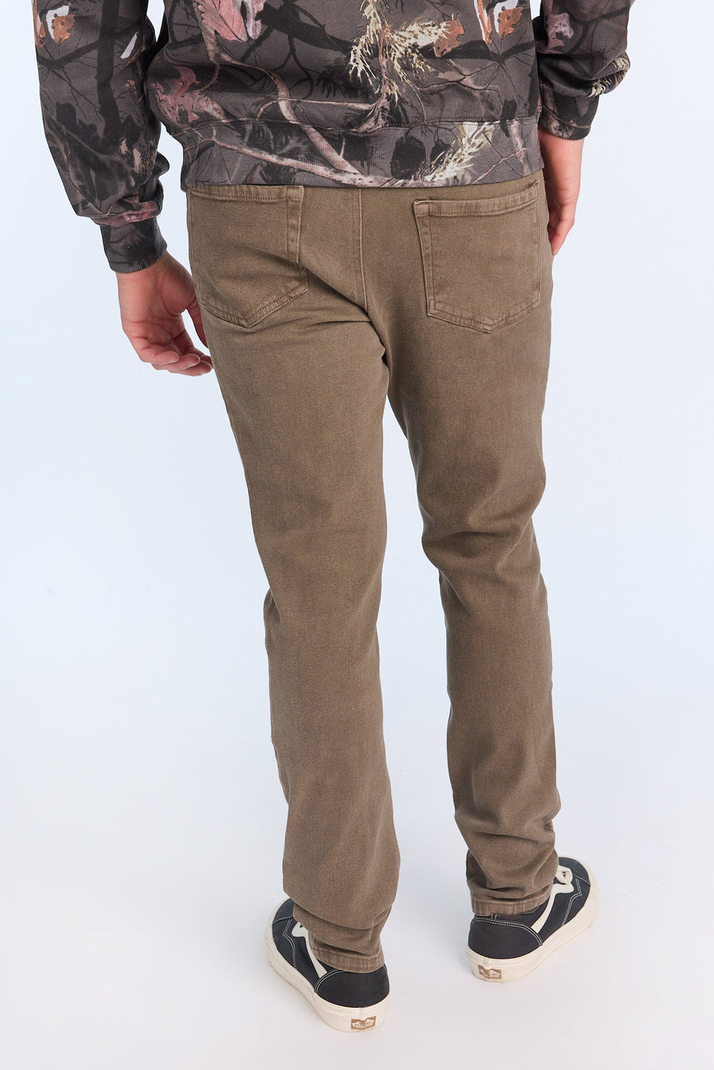 Jean coupe slim brun homme Jean coupe slim brun homme