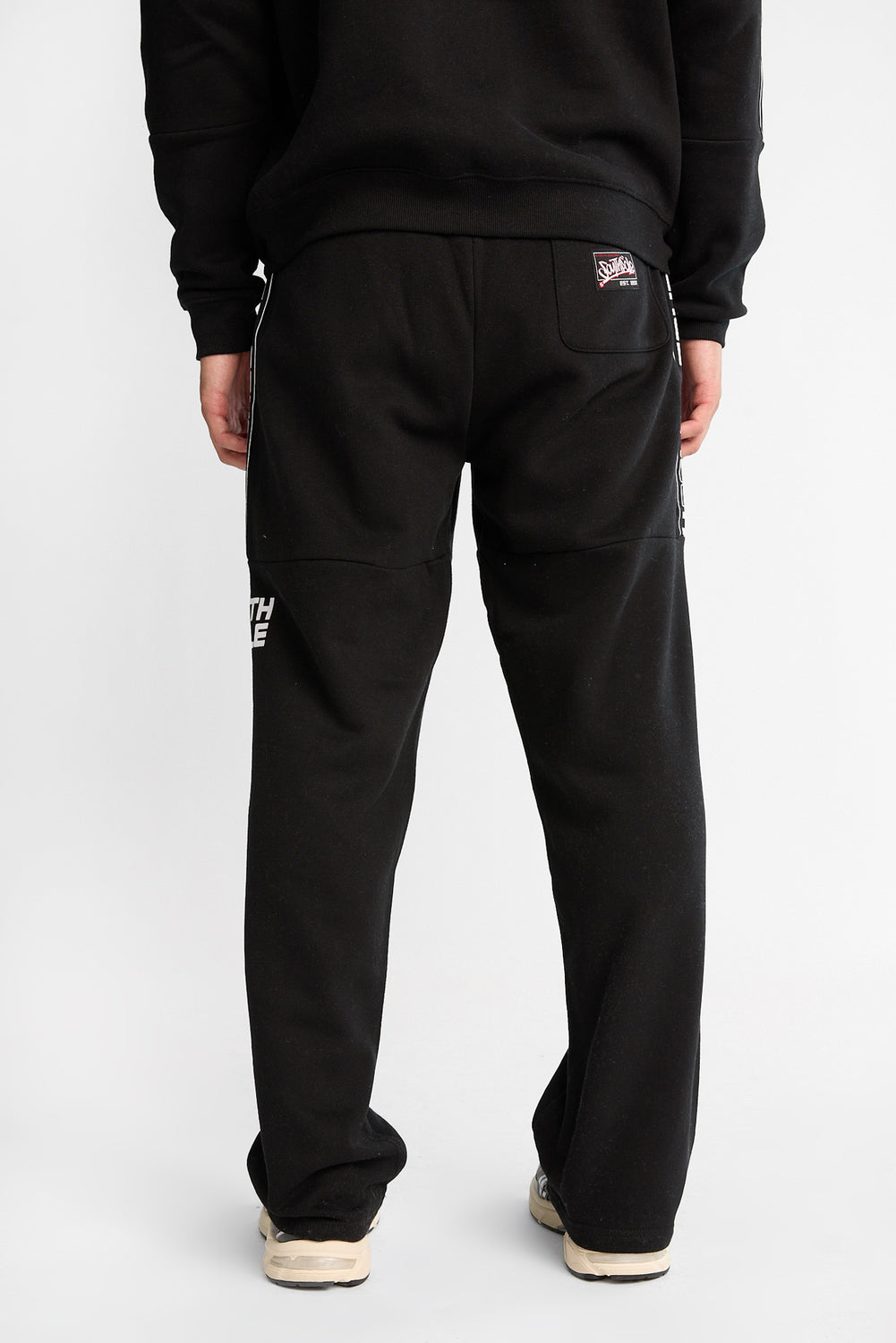 Southpole Legacy Tape Graphic Sweatpants Southpole Legacy Tape Graphic Sweatpants