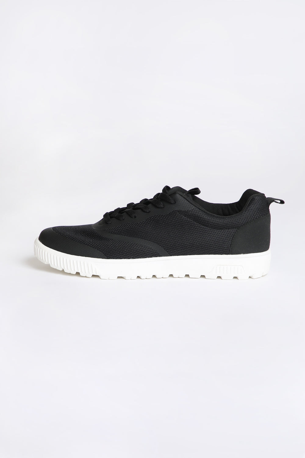 Amnesia Mens Skate Shoes Black with White