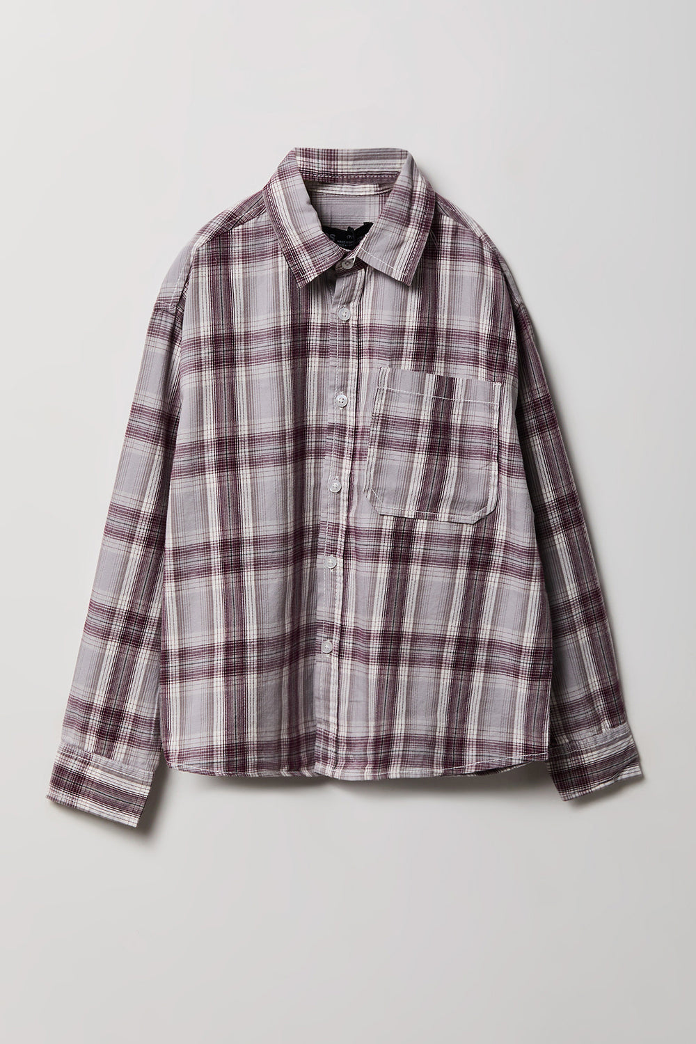Chemise boutonnée en flanelle à carreaux avec imprimé graphique Chemise boutonnée en flanelle à carreaux avec imprimé graphique