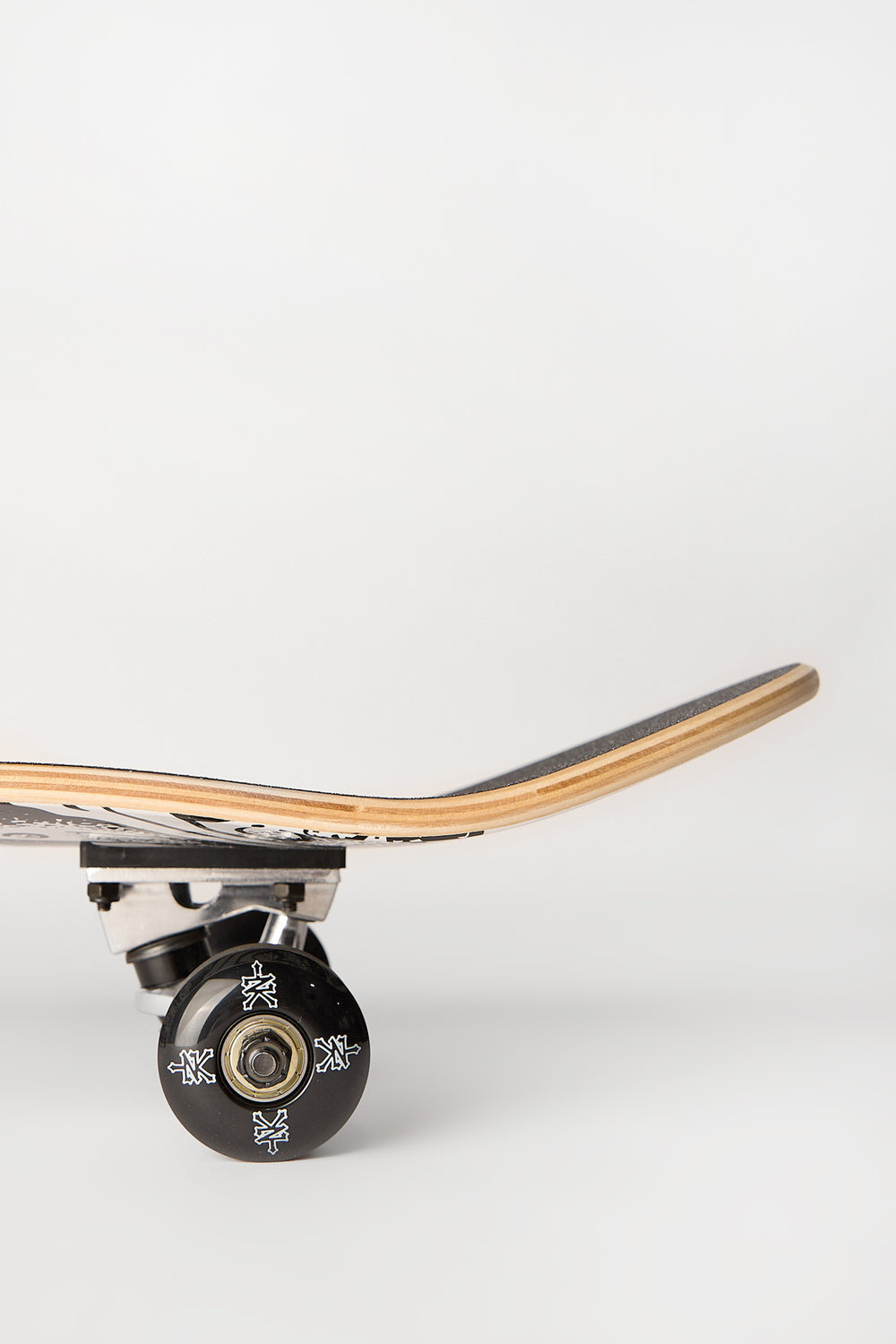 Zoo York Wolf Sketch Skateboard 7.75