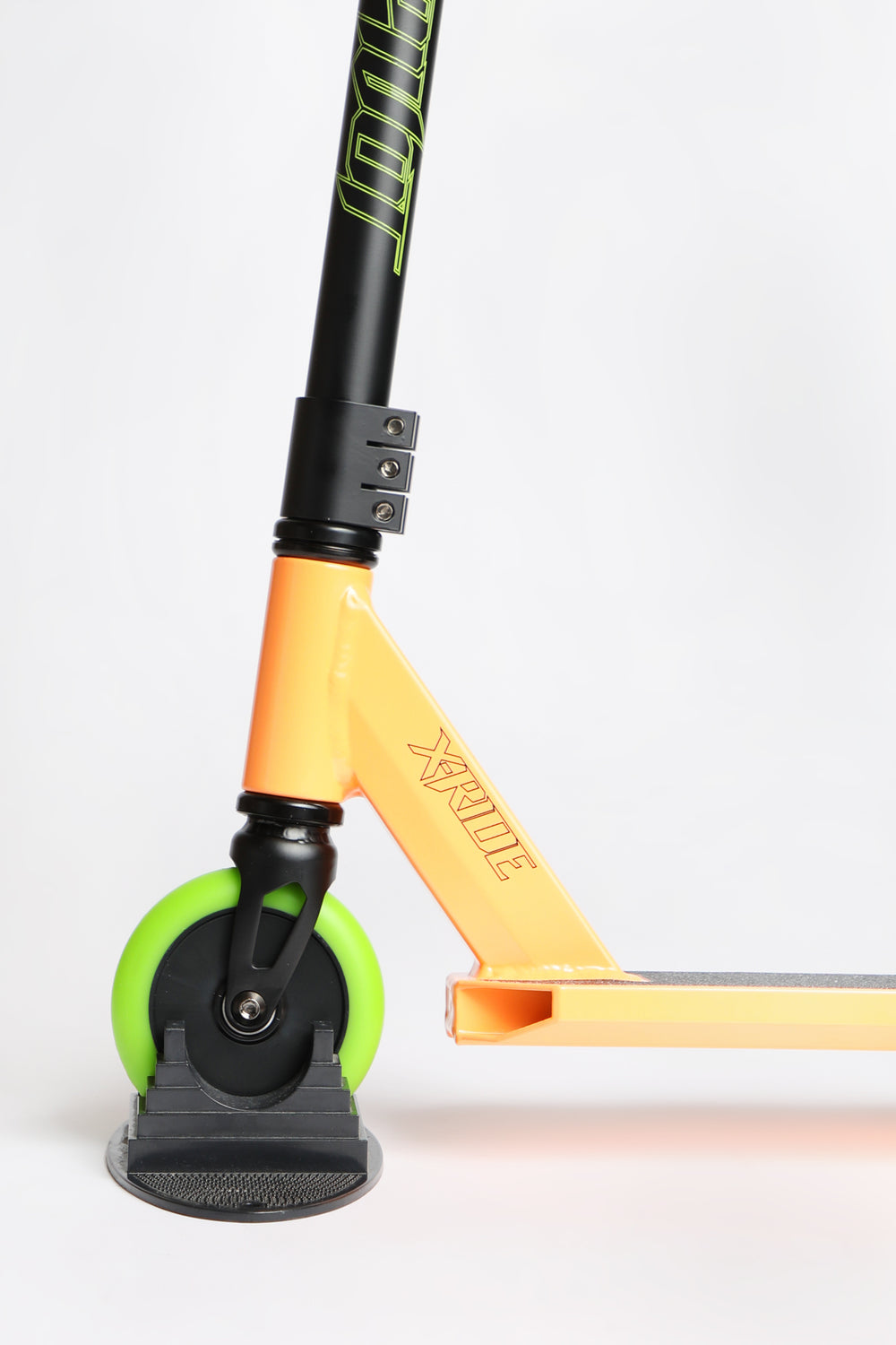 Pivot X-Ride Orange and Green Scooter Pivot X-Ride Orange and Green Scooter