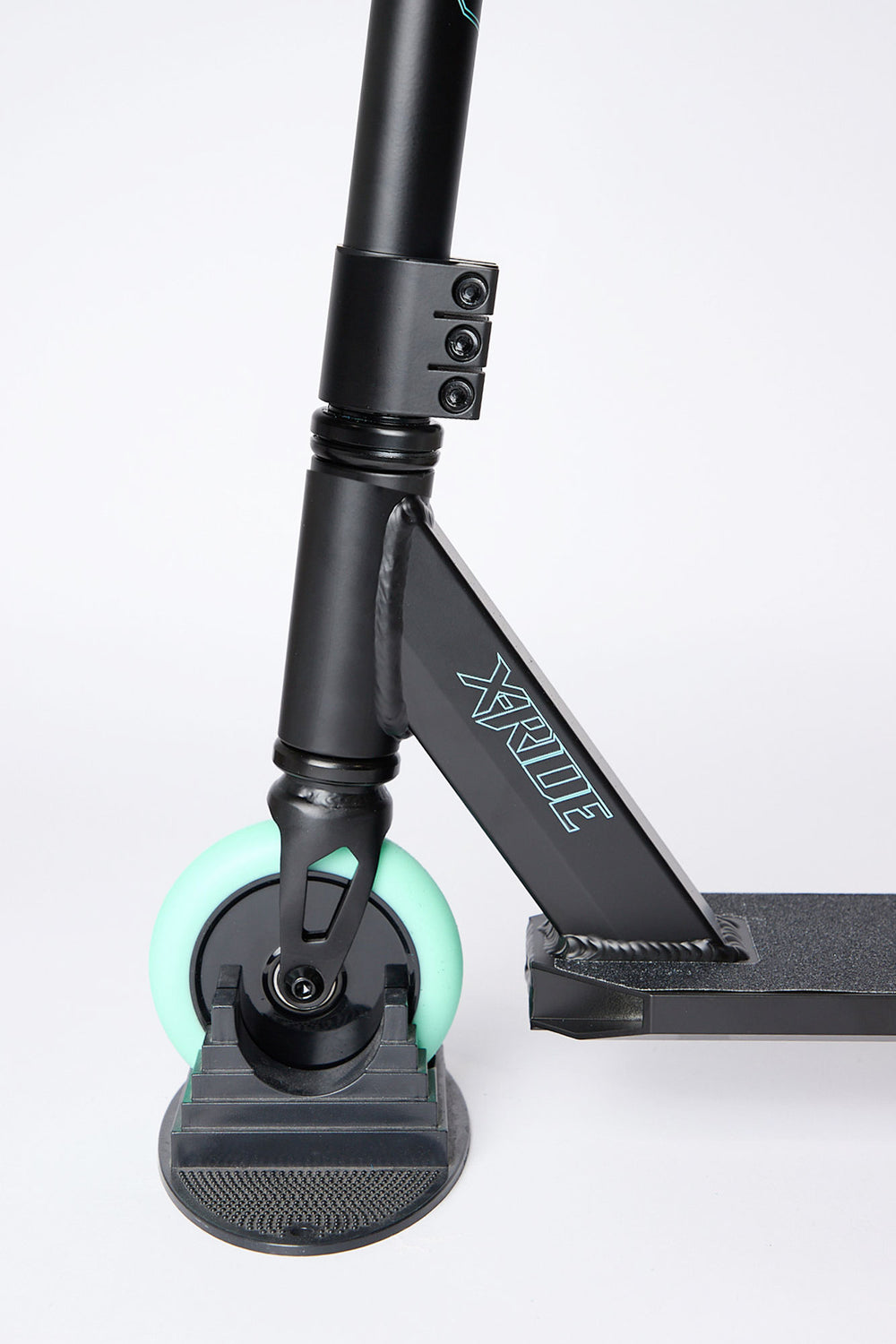 Pivot X-Ride Black & Teal Scooter Pivot X-Ride Black & Teal Scooter