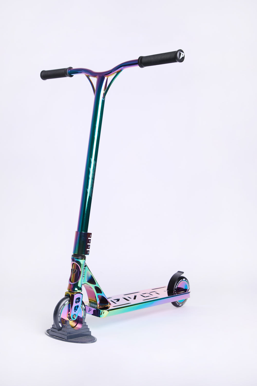 Pivot X-Pro Oil Slick Scooter Pivot X-Pro Oil Slick Scooter