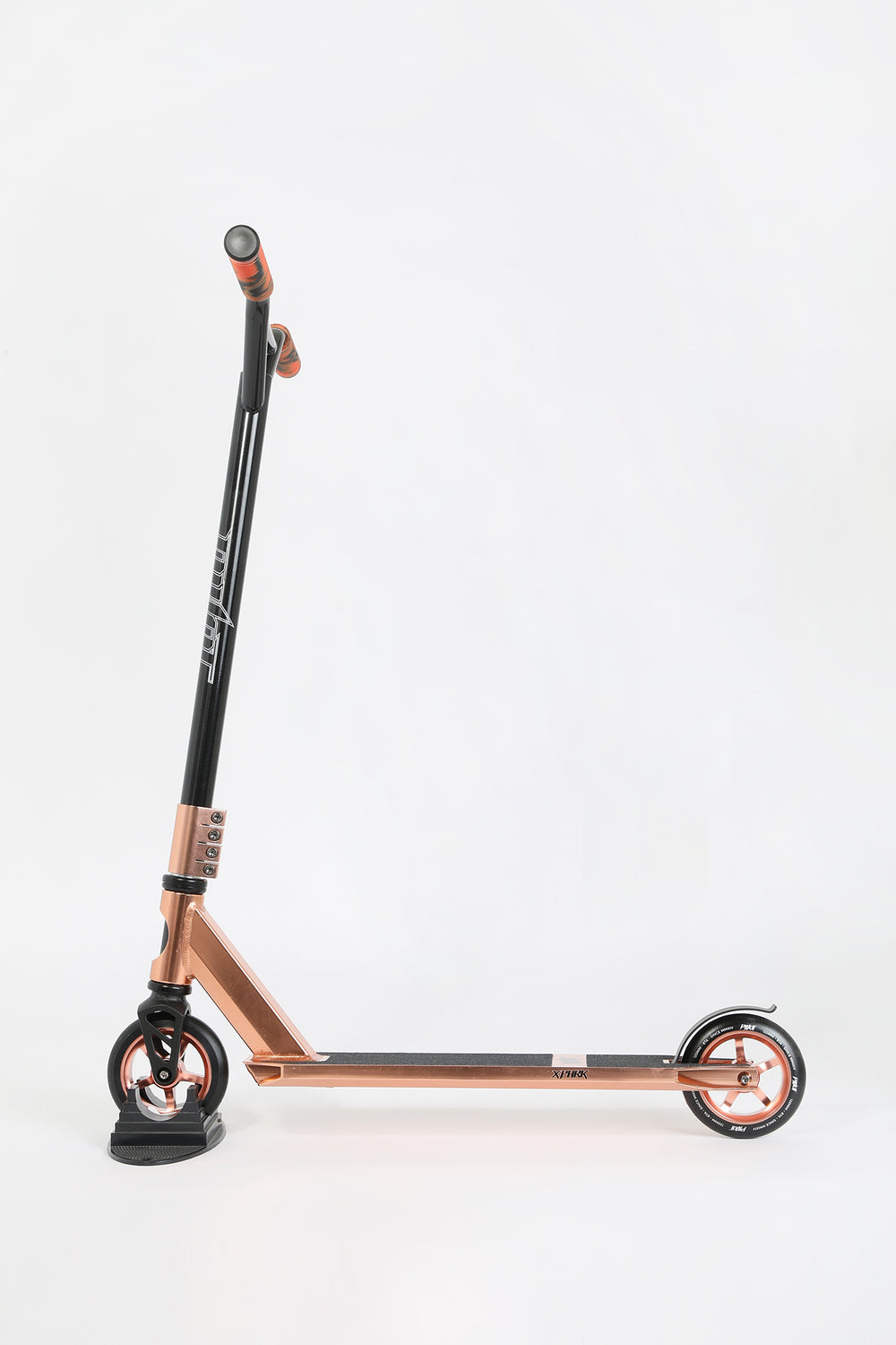 Trottinette X-Park Bronze et Noire Pivot Trottinette X-Park Bronze et Noire Pivot