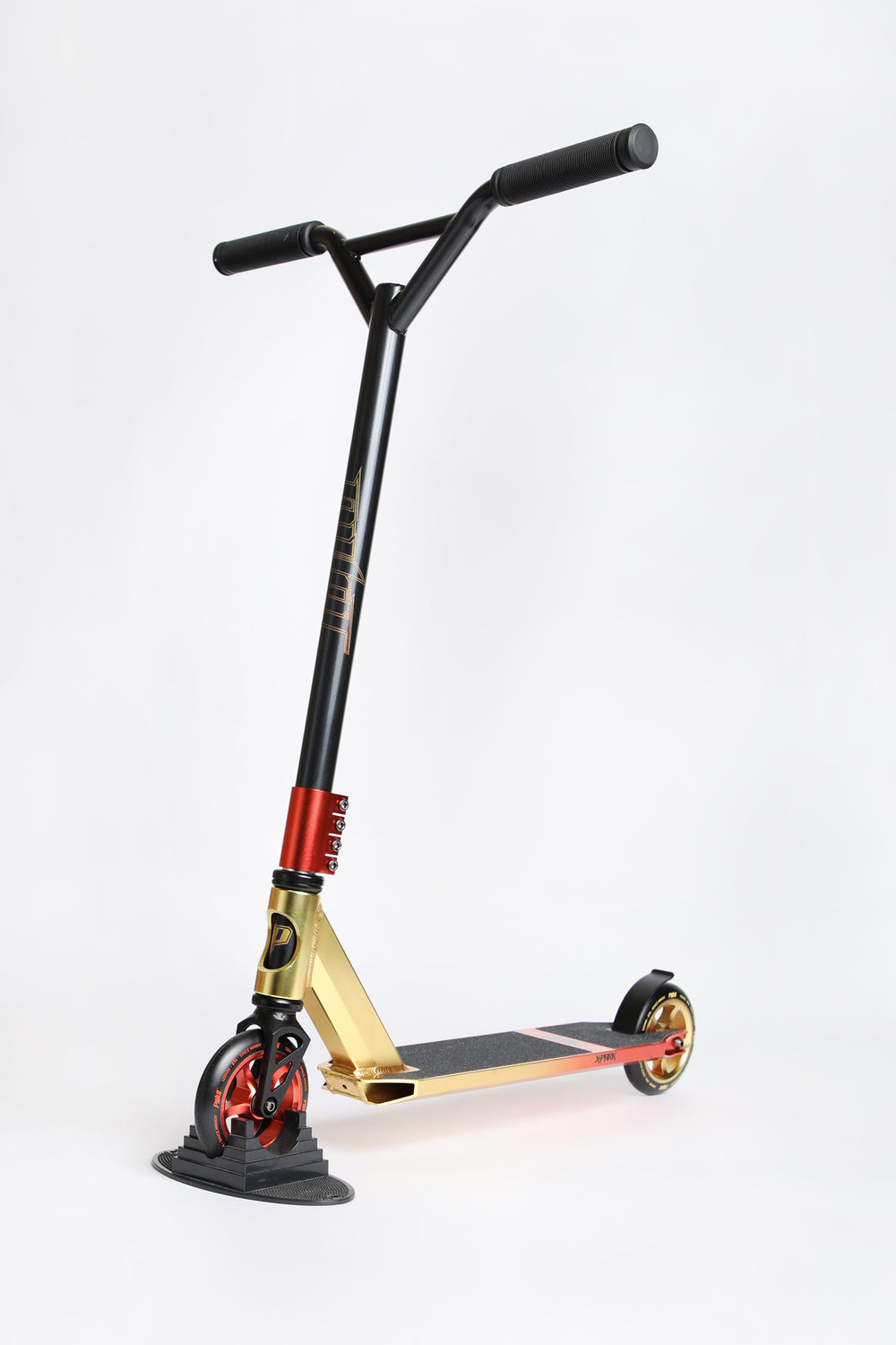 Trottinette Pivot X-Park or et rouge Trottinette Pivot X-Park or et rouge