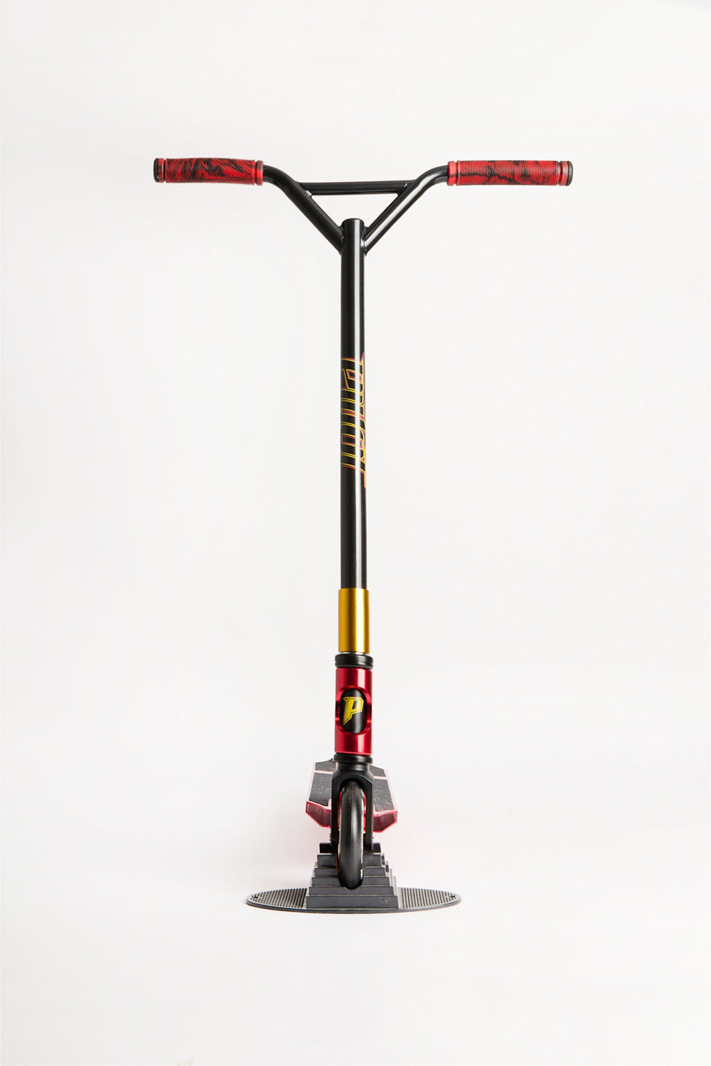 Trottinette Pivot X-Park dorée et rouge Trottinette Pivot X-Park dorée et rouge