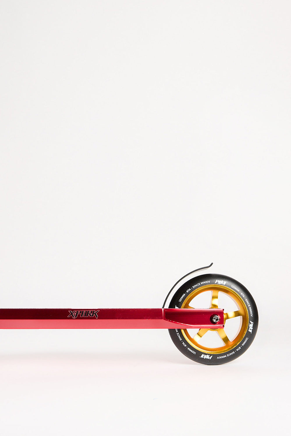Trottinette Pivot X-Park dorée et rouge Trottinette Pivot X-Park dorée et rouge