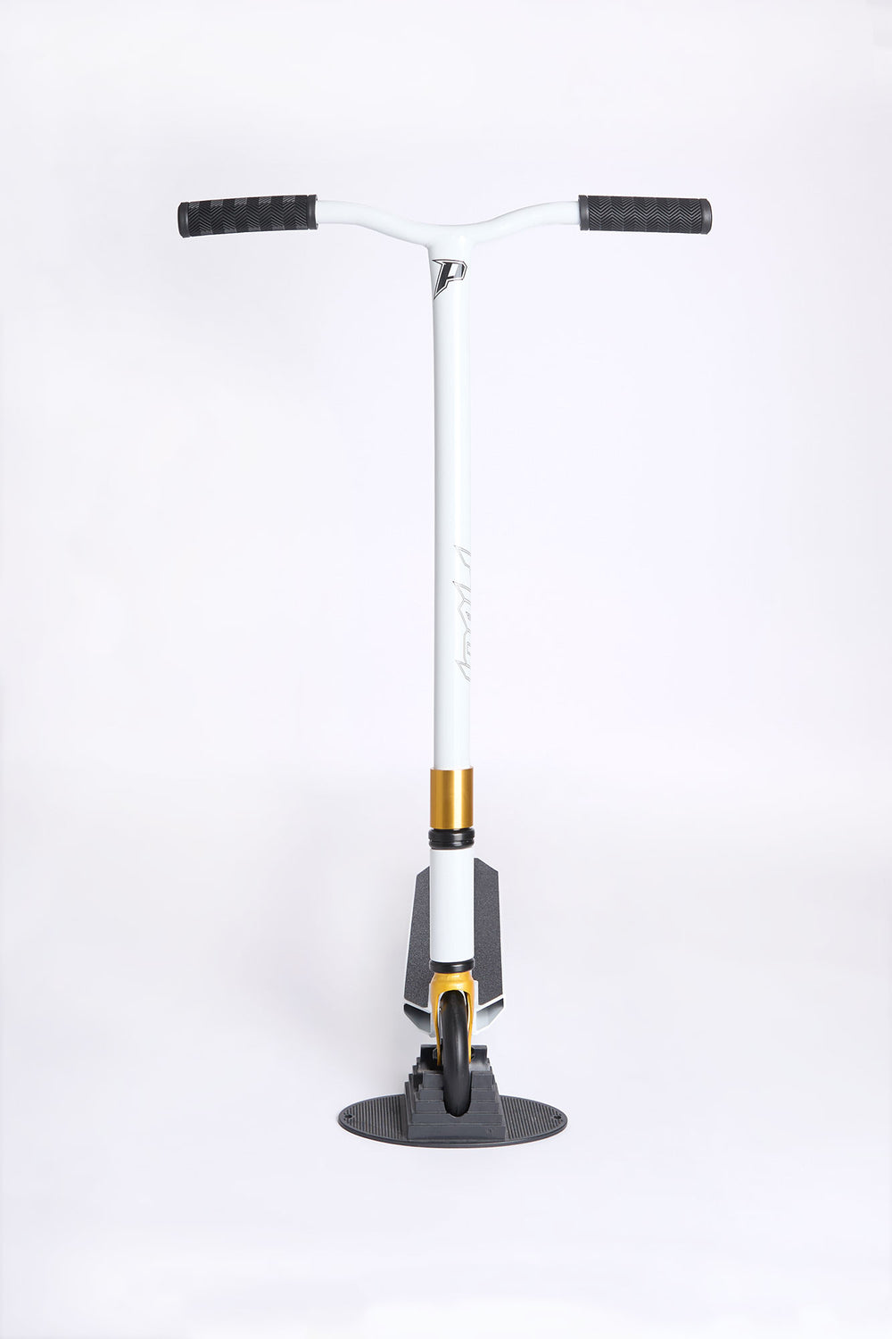 Pivot X-Ride White & Gold Scooter Pivot X-Ride White & Gold Scooter