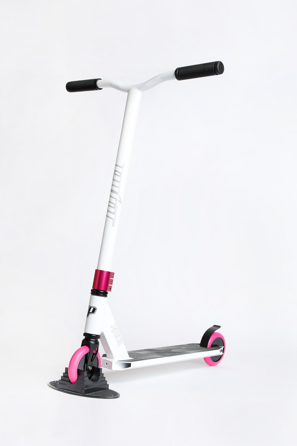 Pivot XRide White & Pink Scooter Amnesia