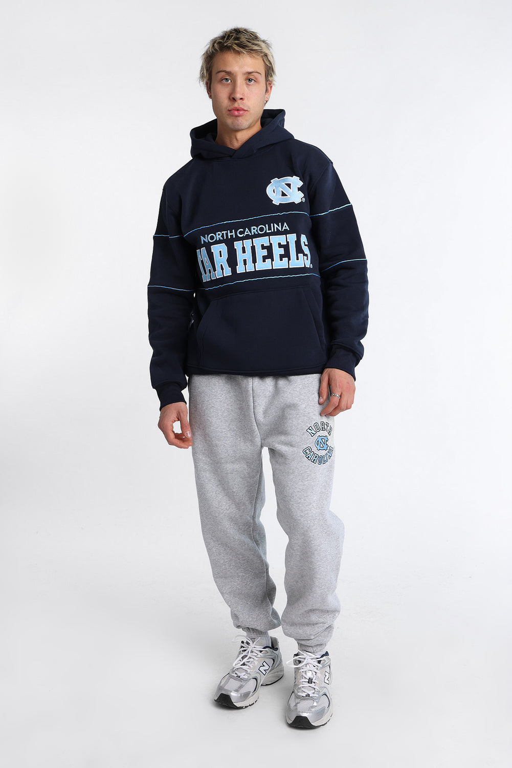 Jogger en molleton brodé North Carolina Tar Heels Jogger en molleton brodé North Carolina Tar Heels