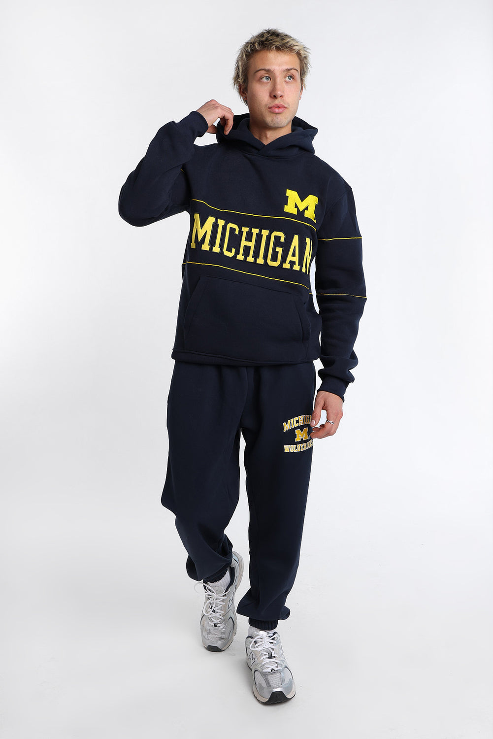 Jogger en molleton marine brodé Michigan Wolverines Jogger en molleton marine brodé Michigan Wolverines