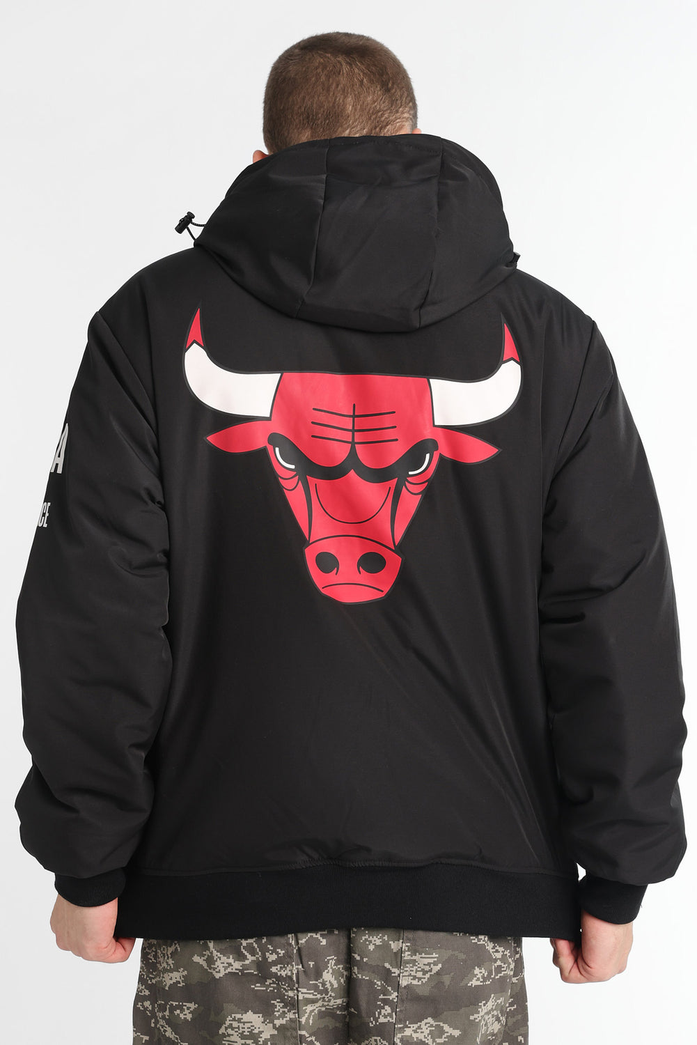 Veste bomber à capuche Chicago Bulls Veste bomber à capuche Chicago Bulls