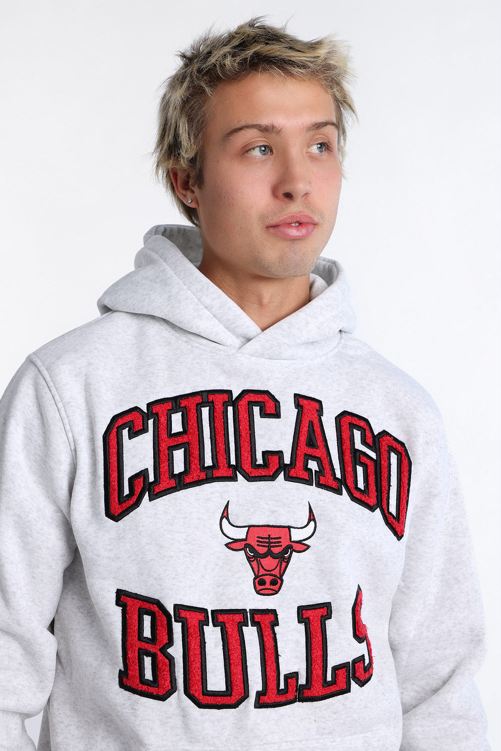 Haut à capuchon logo chenille Chicago Bulls Haut à capuchon logo chenille Chicago Bulls