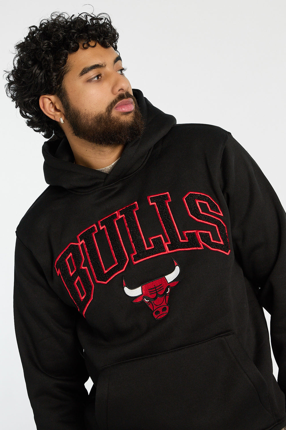 Mens Chicago Bulls Chenille Logo Hoodie Mens Chicago Bulls Chenille Logo Hoodie