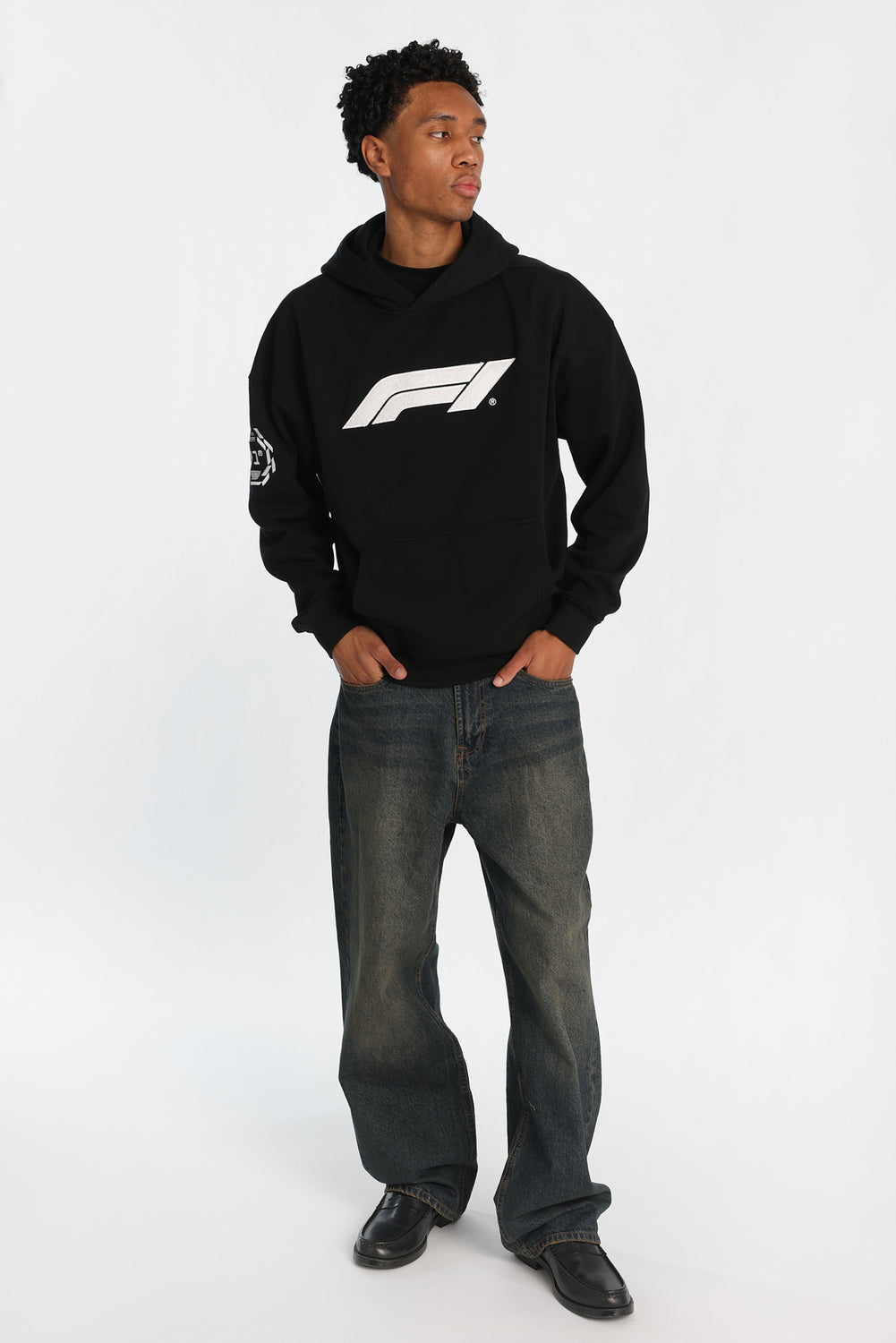 Haut à capuchon logo chenille Formula 1 Haut à capuchon logo chenille Formula 1