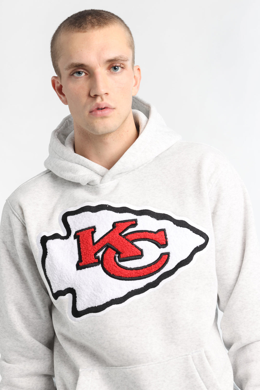 Haut à capuchon logo chenille Kansas City Chiefs Haut à capuchon logo chenille Kansas City Chiefs