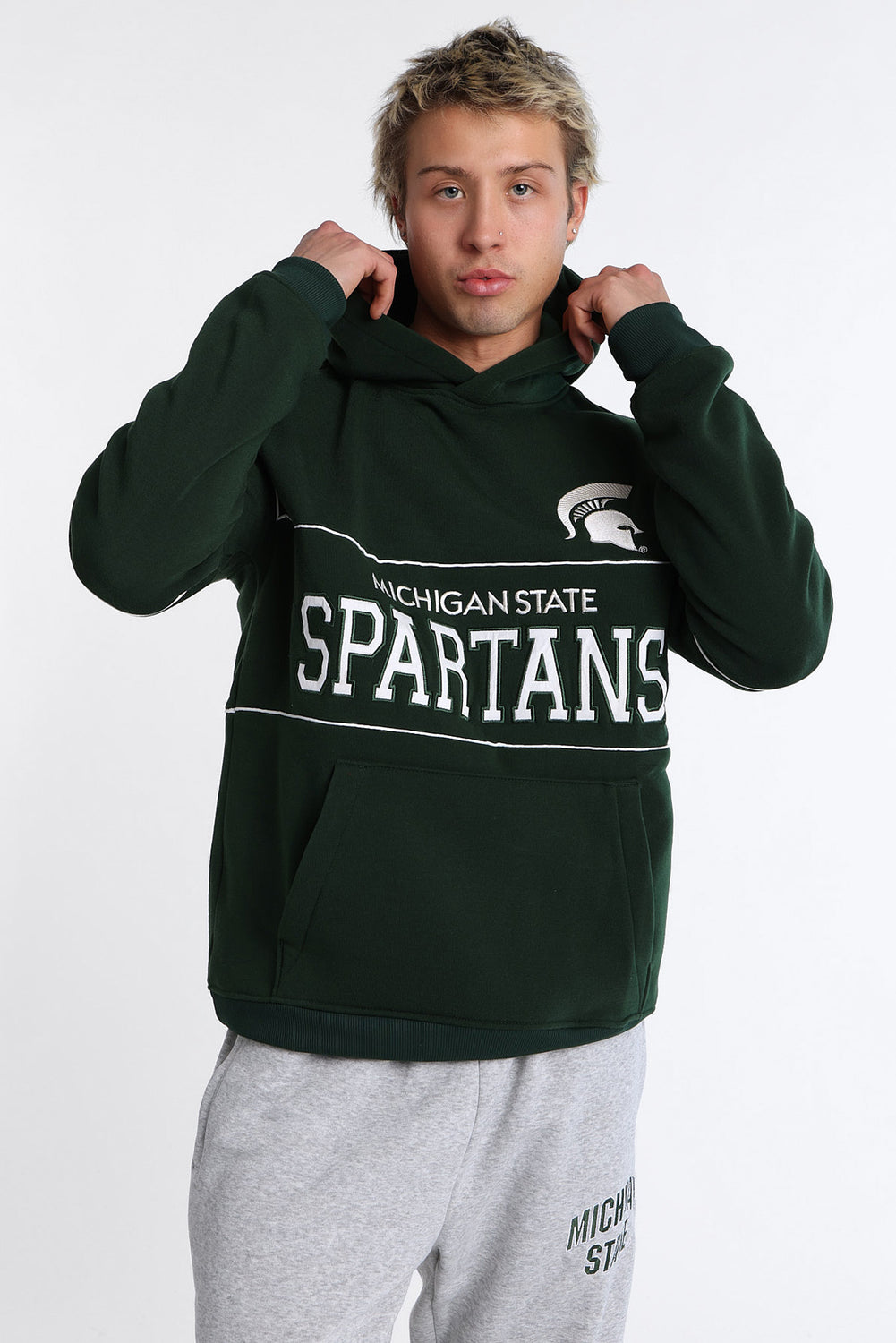 Haut à capuchon à panneaux brodé Michigan State Spartans Haut à capuchon à panneaux brodé Michigan State Spartans - West49