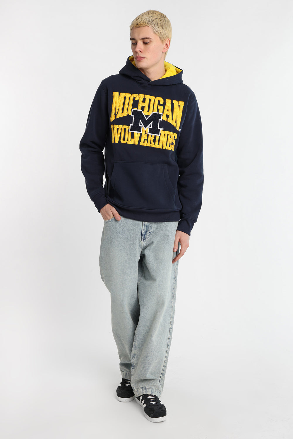 Michigan Wolverines Chenille Contrast Hoodie Michigan Wolverines Chenille Contrast Hoodie
